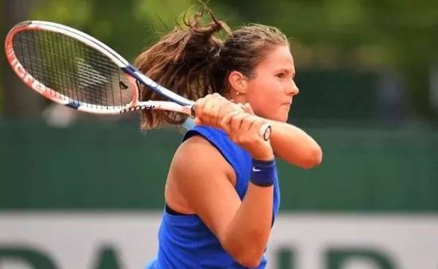 之间的互动 之间的互动