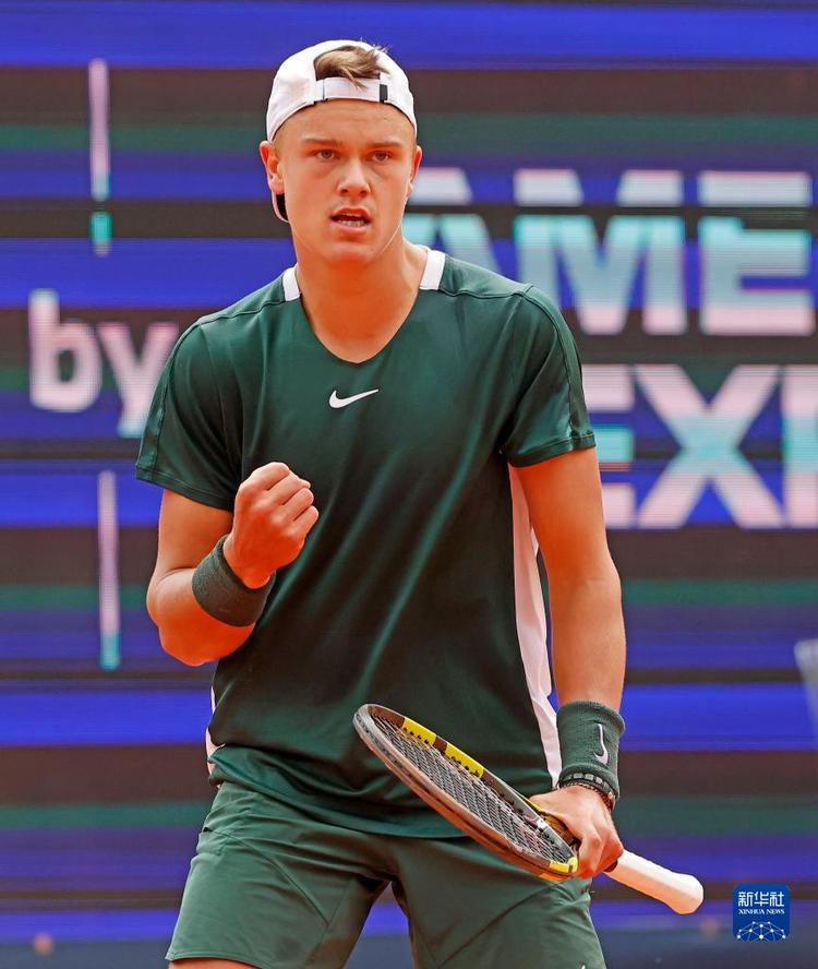 理上更加成 理上更加成