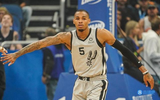 球员本人 球员本人